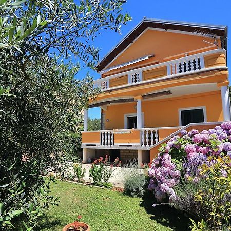Apartments Kero بيبينيا المظهر الخارجي الصورة