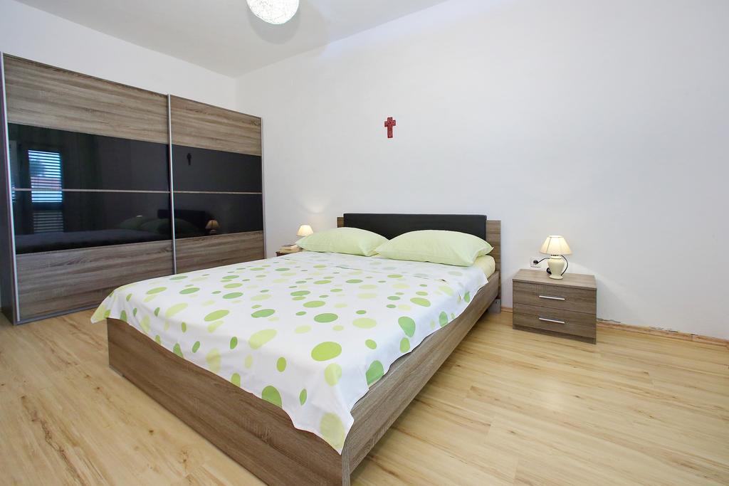 Apartments Kero بيبينيا المظهر الخارجي الصورة
