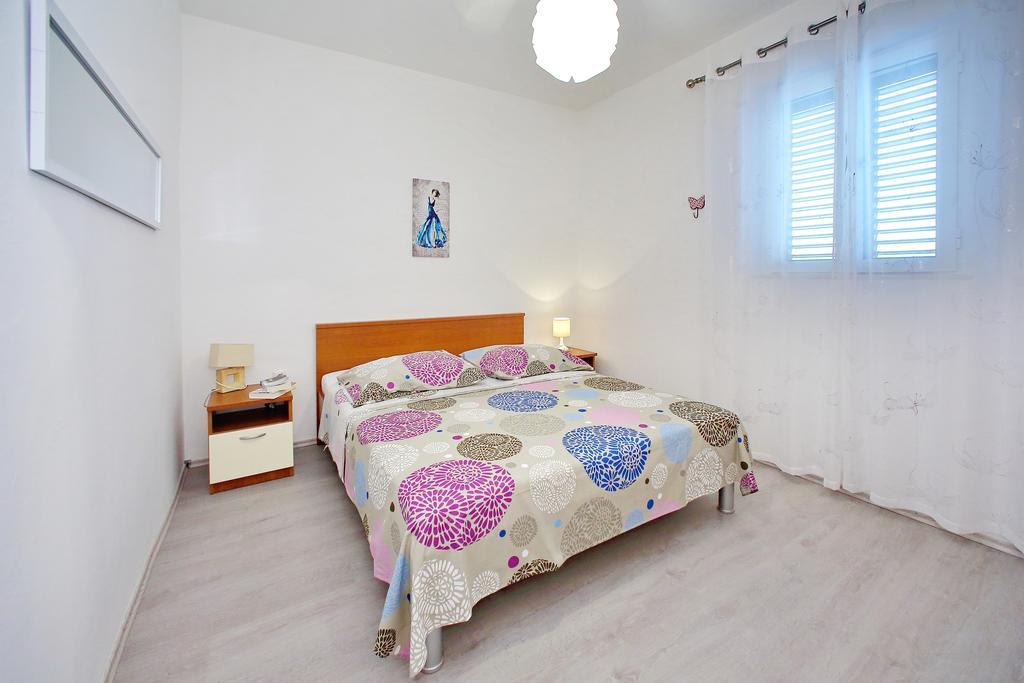 Apartments Kero بيبينيا المظهر الخارجي الصورة