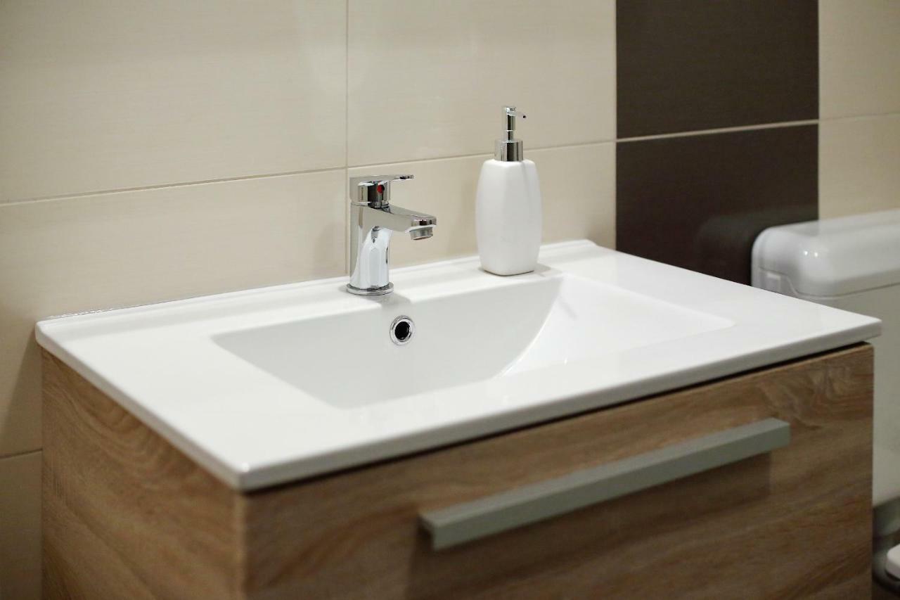 Apartments Kero بيبينيا المظهر الخارجي الصورة