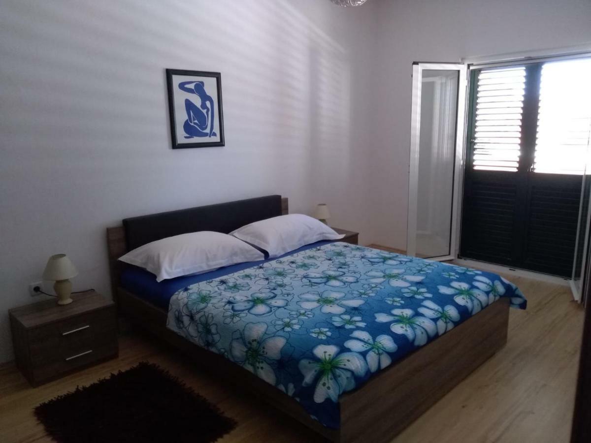Apartments Kero بيبينيا المظهر الخارجي الصورة