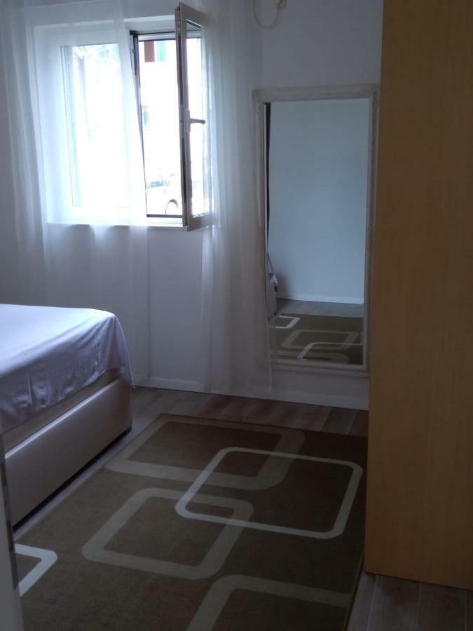 Apartments Kero بيبينيا المظهر الخارجي الصورة